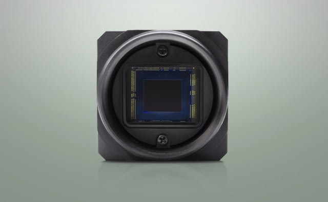 triton-camera-compact-29x29