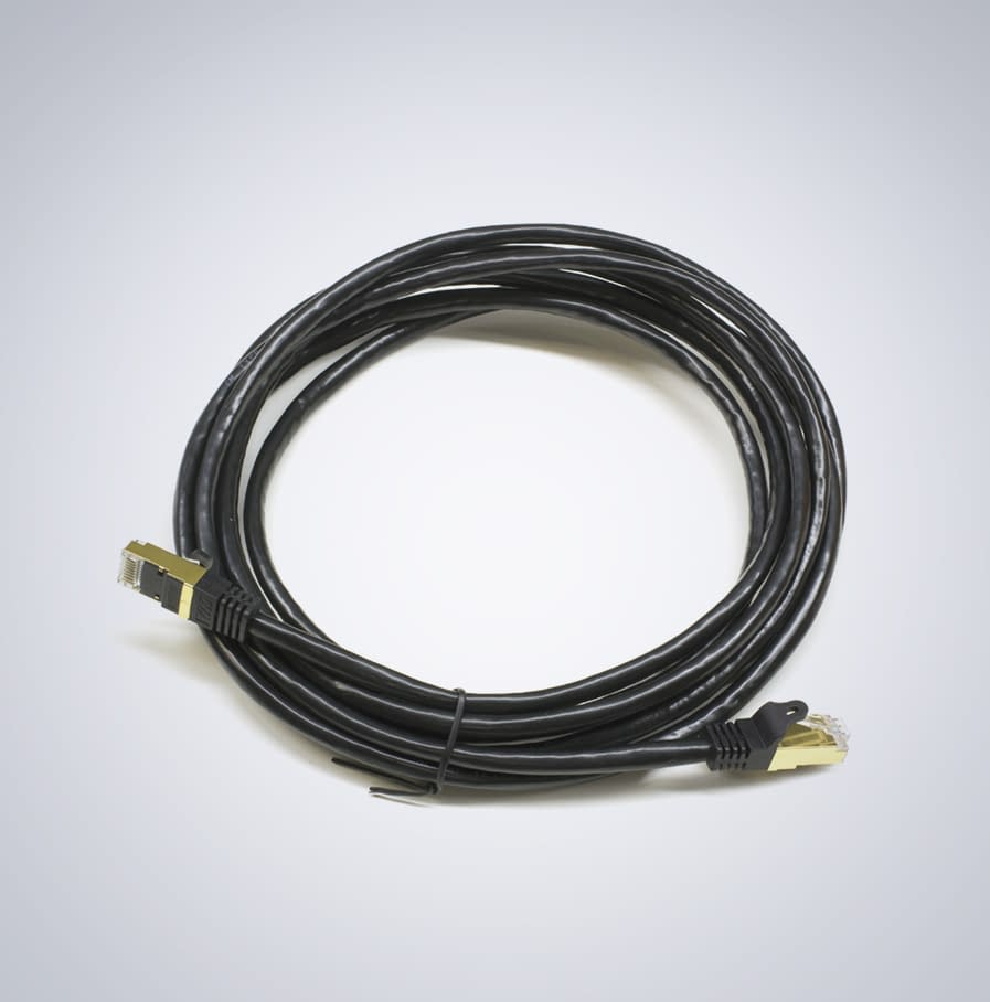 Ethernet Cat6a STP Patchkabel - 2,0m, Schwarz, Rastnasenschutz
